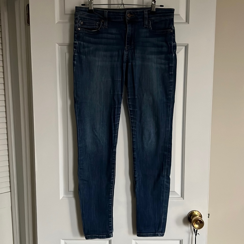 Joe’s The Icon Mid Rise Skinny